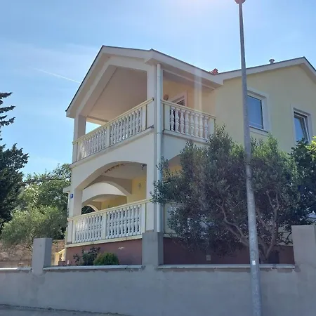 Kala Apartment